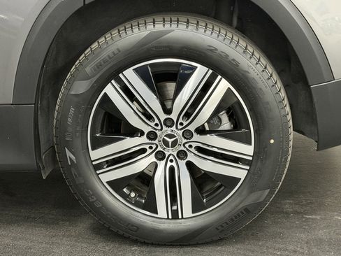 Certified 2023 Mercedes-Benz EQB 300 4MATIC image 17