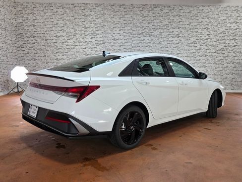 New 2026 Hyundai Elantra Sport image 7