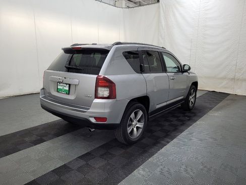 Used 2016 Jeep Compass High Altitude AWD/4WD image 9