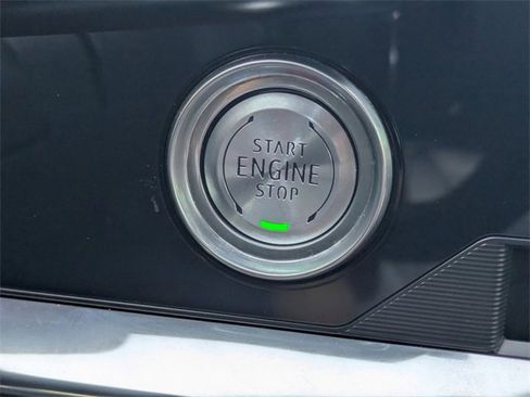 Used 2023 Chevrolet Corvette Stingray image 30