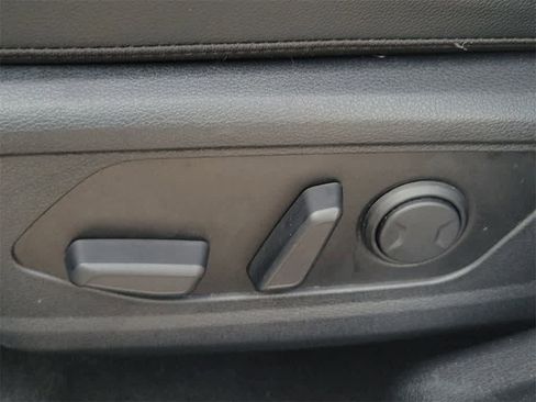 Used 2025 Kia Sportage X-Line w/ Premium Package image 21