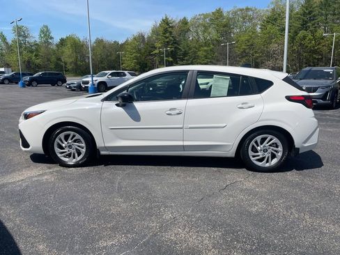 Used 2024 Subaru Impreza 2.0i AWD/4WD image 3