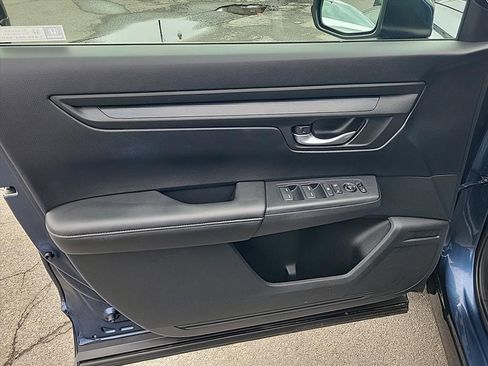 Used 2024 Honda CR-V LX image 14