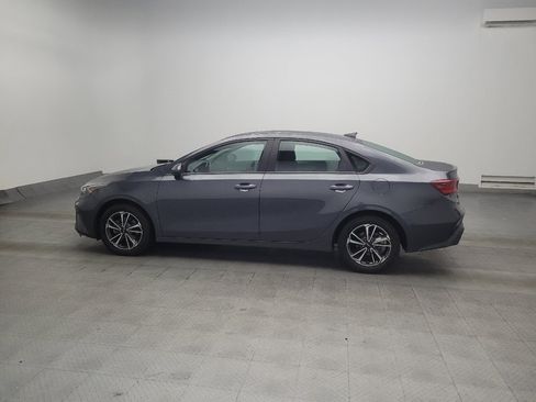 Used 2024 Kia Forte LXS FWD image 3