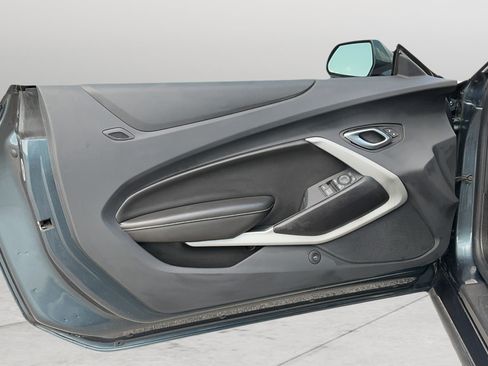 Used 2023 Chevrolet Camaro LT RWD image 15