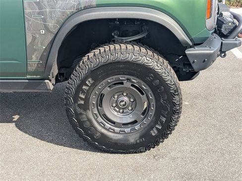 Certified 2024 Ford Bronco Everglades image 10