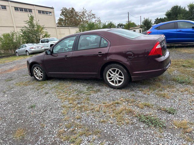 Used 2012 Ford Fusion S FWD image 11
