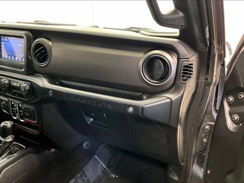 Used 2021 Jeep Wrangler Unlimited Sport AWD/4WD image 15
