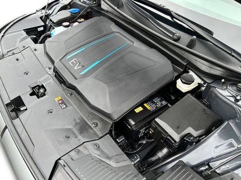 Used 2023 Hyundai Ioniq 5 SEL AWD/4WD image 30