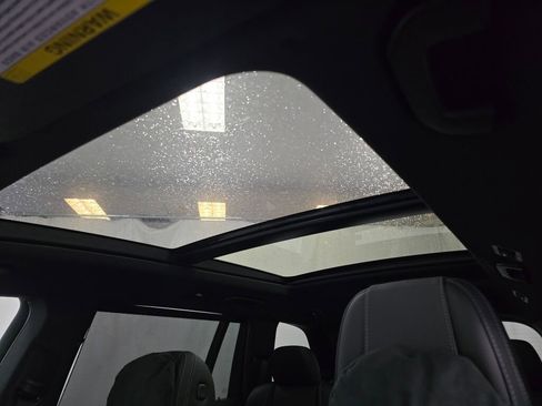 New 2026 Mercedes-Benz GLS 580 4MATIC image 32