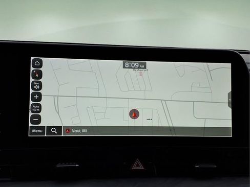 Used 2025 Kia Sportage X-Line w/ Premium Package image 17