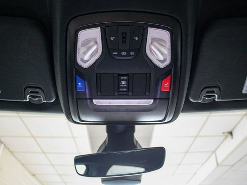 Used 2024 RAM 1500 Big Horn RWD image 17