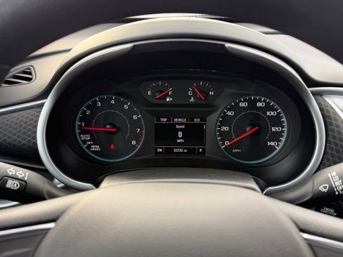 Used 2025 Chevrolet Malibu LT image 30