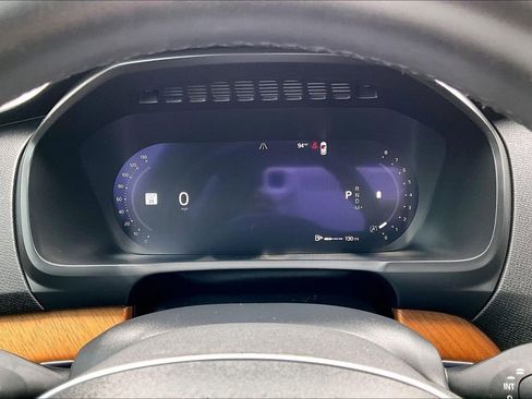Used 2023 Volvo XC90 B6 Core w/ Climate Package AWD/4WD image 26