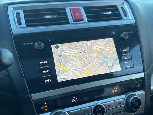 Used 2016 Subaru Outback 2.5i Premium image 20