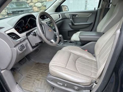 Used 2013 Chevrolet Traverse LTZ AWD/4WD image 11