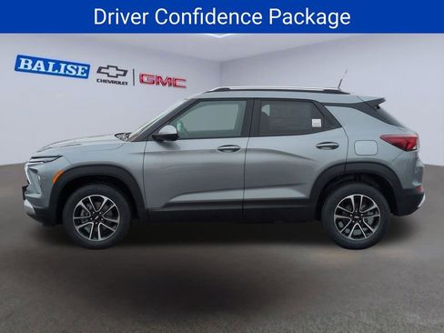 New 2026 Chevrolet TrailBlazer LT w/ Convenience Package AWD/4WD image 6