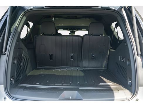 New 2026 GMC Yukon XL Elevation w/ LPO, Floor Liner Package RWD image 20