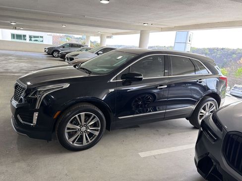 Used 2021 Cadillac XT5 Premium Luxury image 10