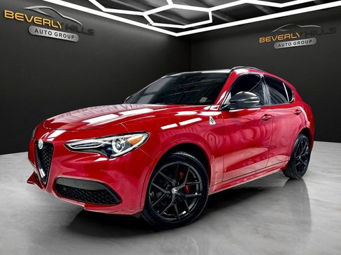 Used 2020 Alfa Romeo Stelvio Ti w/ Nero Edizione image 1