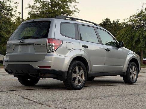 Used 2010 Subaru Forester 2.5X AWD/4WD image 5
