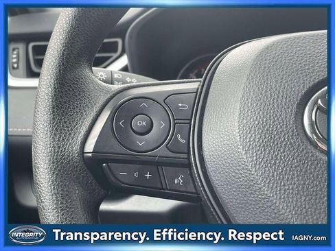 Used 2025 Toyota RAV4 XLE image 20