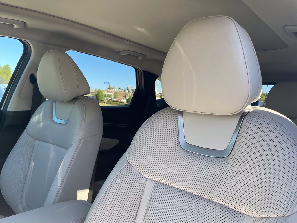 Certified 2022 Hyundai Tucson Limited FWD image 26