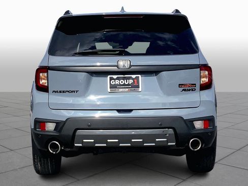 Used 2022 Honda Passport TrailSport image 5