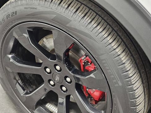 Used 2024 Ford Explorer ST w/ Equipment Group 401A image 11