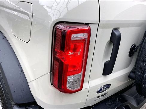 New 2025 Ford Bronco 2-Door AWD/4WD image 25