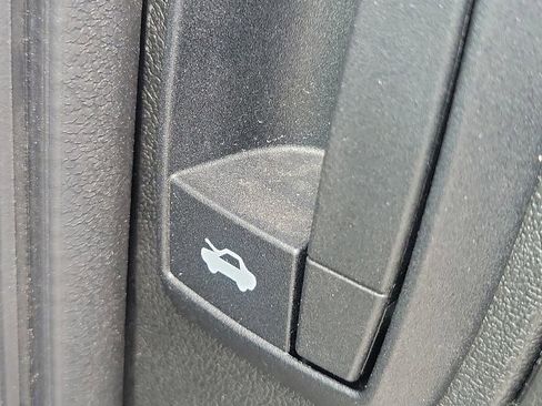 Used 2025 RAM ProMaster 3500 w/ Convenience Group FWD image 24