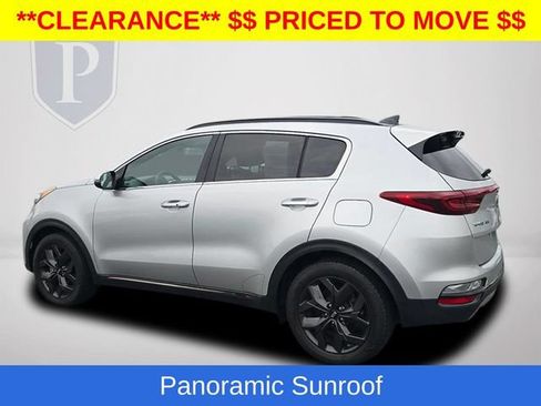 Used 2020 Kia Sportage S w/ S FWD Sunroof Package image 11