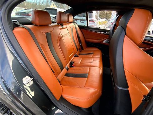 Used 2019 BMW M5 w/ Executive Package image 19