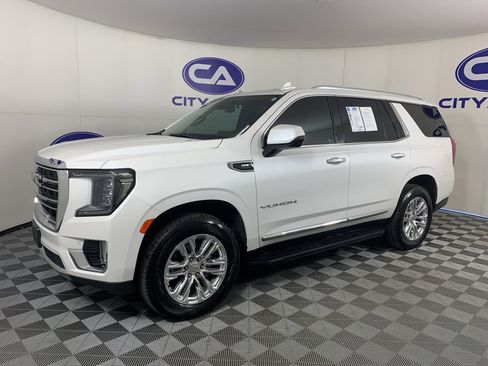 Used 2021 GMC Yukon SLT w/ SLT Premium Package image 7