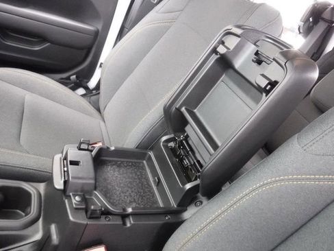 Used 2025 Jeep Wrangler Sport image 16