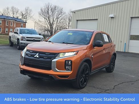 Used 2024 Mitsubishi Outlander Sport LE image 3
