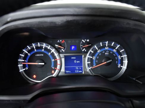 Used 2019 Toyota 4Runner SR5 Premium image 30