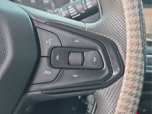 Used 2021 Chevrolet TrailBlazer LS FWD image 10