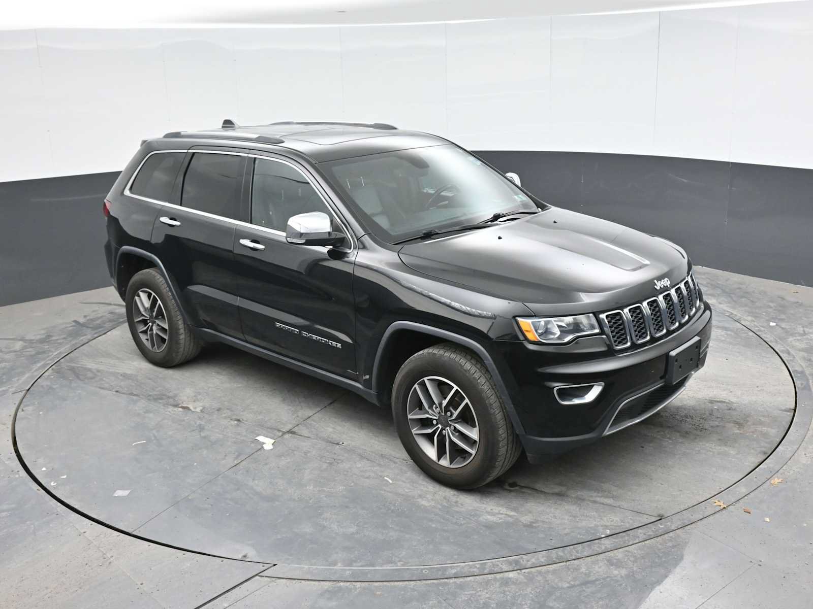 Used 2021 Jeep Grand Cherokee Limited w/ Trailer Tow Group IV AWD/4WD image 36