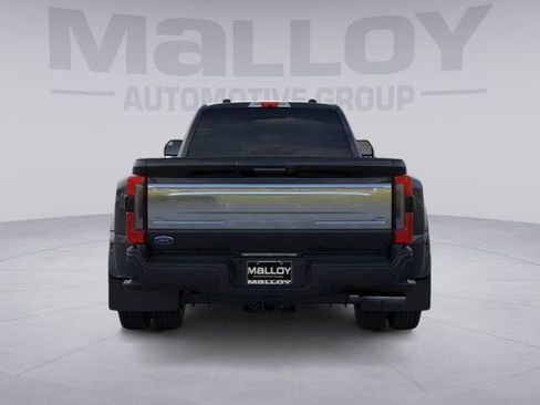 New 2026 Ford F450 Platinum w/ Platinum Plus Package image 6