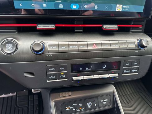 Used 2024 Hyundai Kona N Line image 32