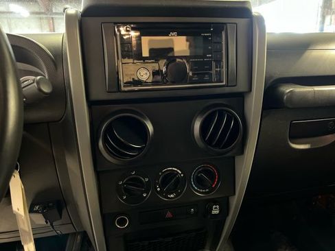 Used 2010 Jeep Wrangler Sport w/ Black Appearance Group image 17