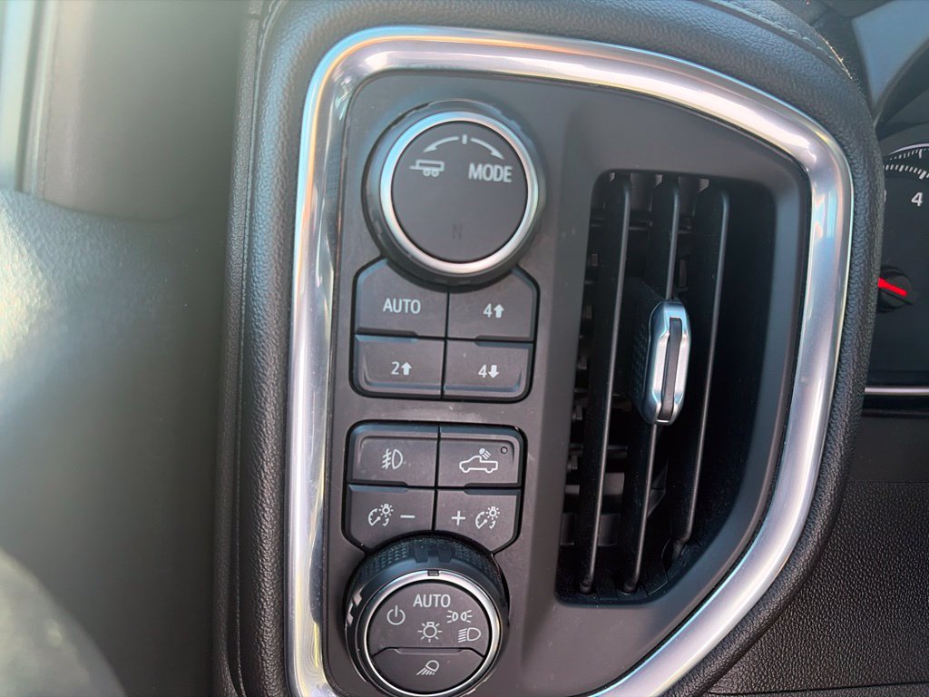 Used 2021 Chevrolet Silverado 1500 RST w/ All Star Edition Plus AWD/4WD image 19
