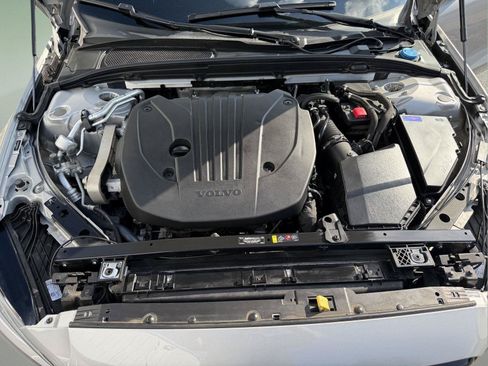 Used 2024 Volvo S60 B5 Core FWD image 24