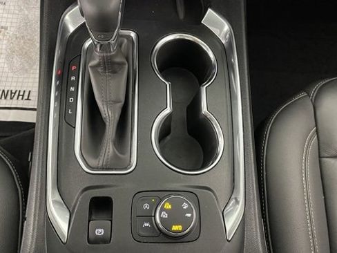 Used 2024 Chevrolet Traverse Limited LT image 42