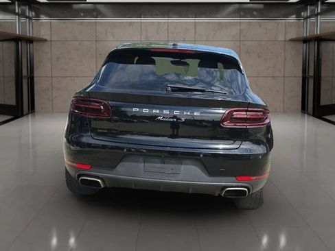 Used 2017 Porsche Macan AWD/4WD image 4