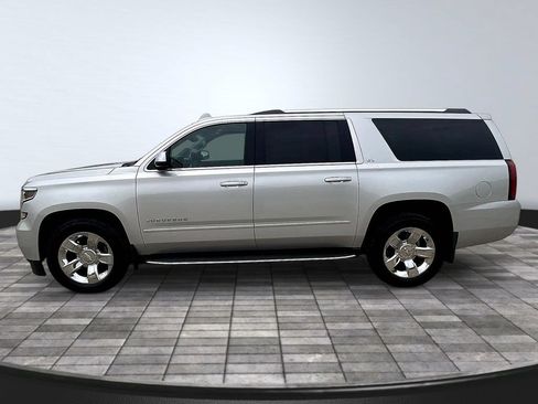Used 2016 Chevrolet Suburban LTZ AWD/4WD image 4