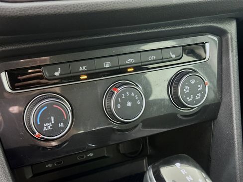 Used 2024 Volkswagen Tiguan S image 24