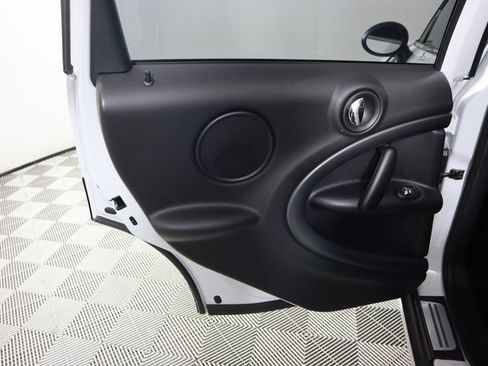 Used 2016 MINI Cooper Countryman S image 26