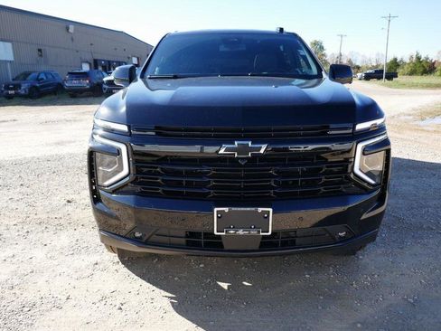 New 2026 Chevrolet Suburban RST w/ RST Capability Package image 6